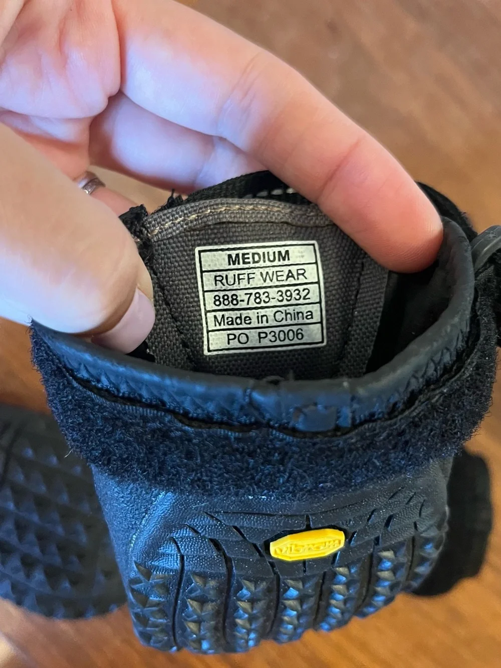 Ruffwear grip trex ~ 4 dog boots shoes - for hikes, outdoor, parks! Medium 3”